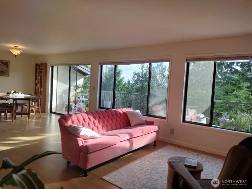 Property photo for 17918 23rd Lane Ne #302, Shoreline photo 4