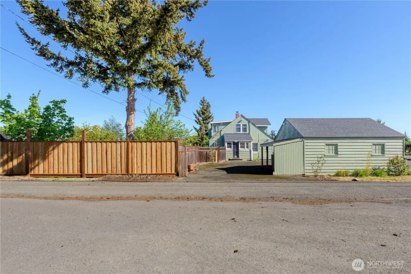 Property photo for 405 W Spruce Street, Sequim photo 39