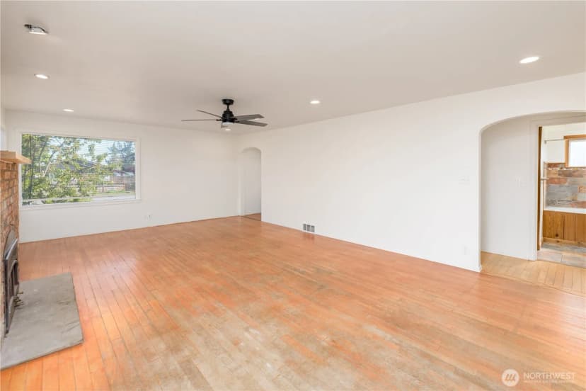 Property photo for 405 W Spruce Street, Sequim photo 5