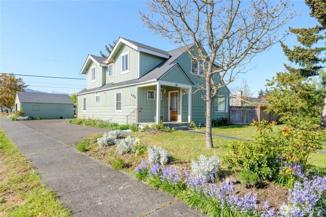 Property photo for 405 W Spruce Street, Sequim