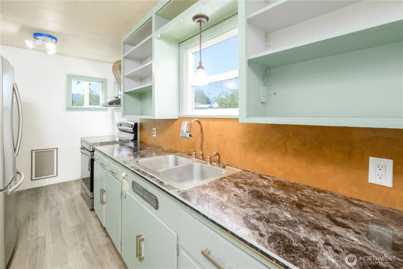 Property photo for 405 W Spruce Street, Sequim photo 7