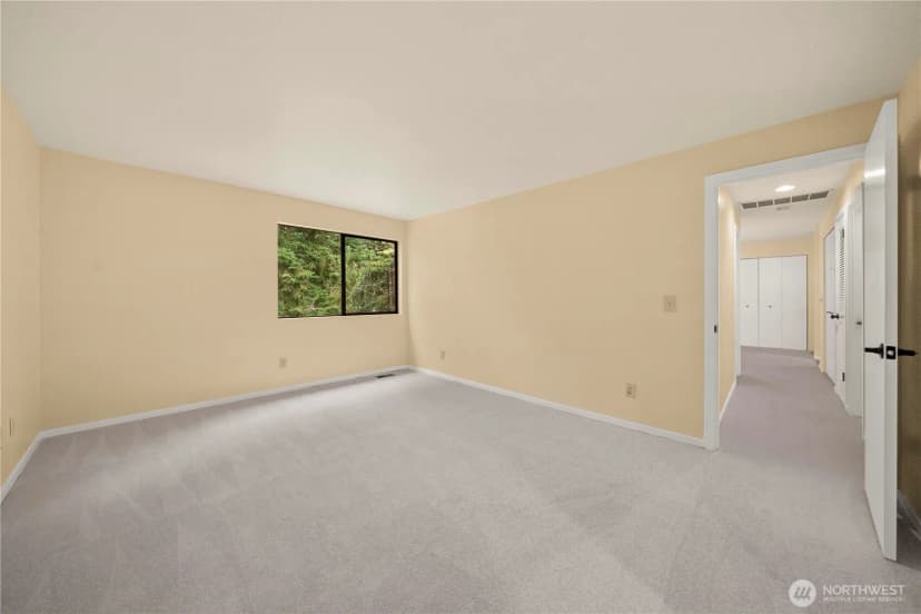 Property photo for 3911 108th Avenue Ne #b203, Bellevue photo 29
