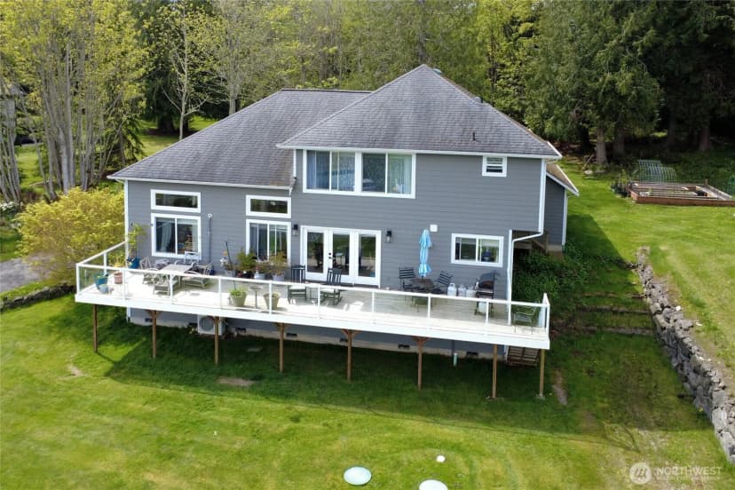 Property photo for 8101 Ne Hunt Club Lane, Hansville