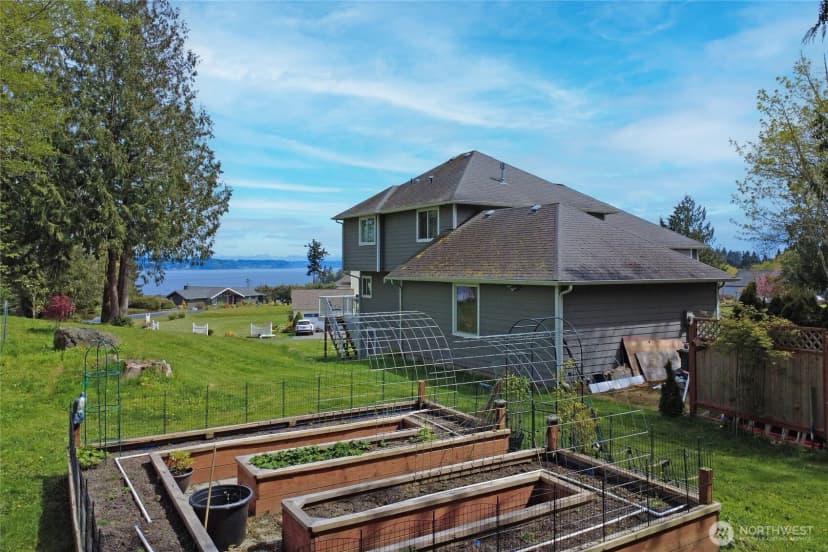 Property photo for 8101 Ne Hunt Club Lane, Hansville photo 37