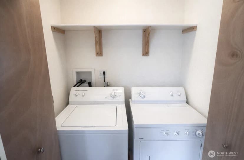 Property photo for 40 E Wannacut Lane, Oroville photo 11