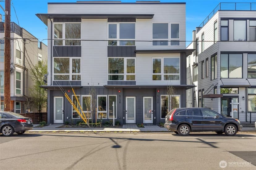 Property photo for 6727 Carleton Avenue S #b, Seattle