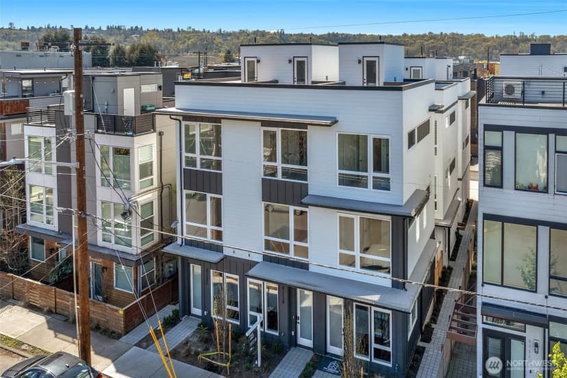 Property photo for 6727 Carleton Avenue S #b, Seattle photo 27