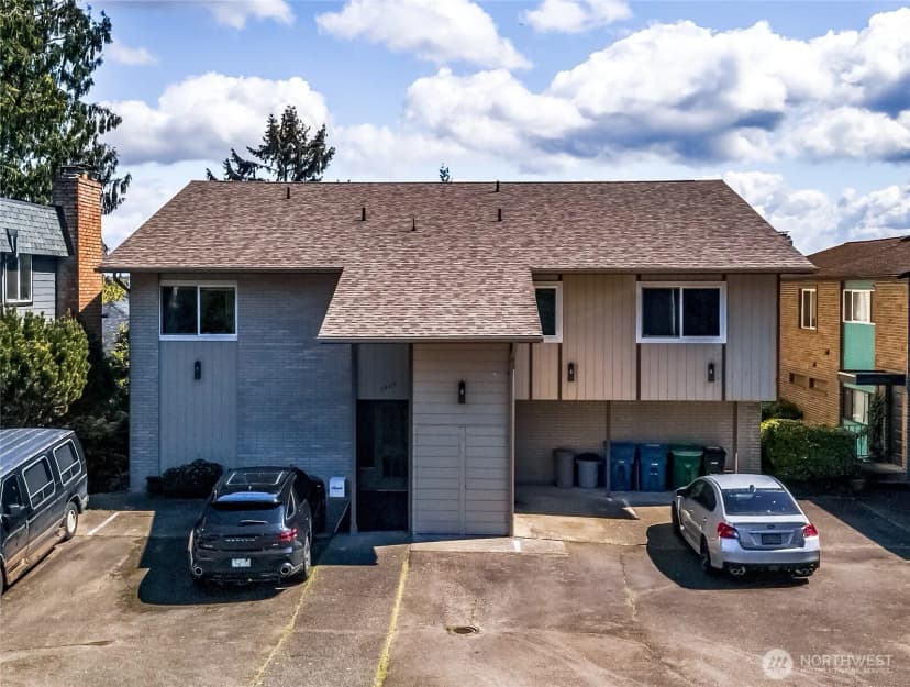 Property photo for 3424 25th Avenue W #201, Seattle photo 26