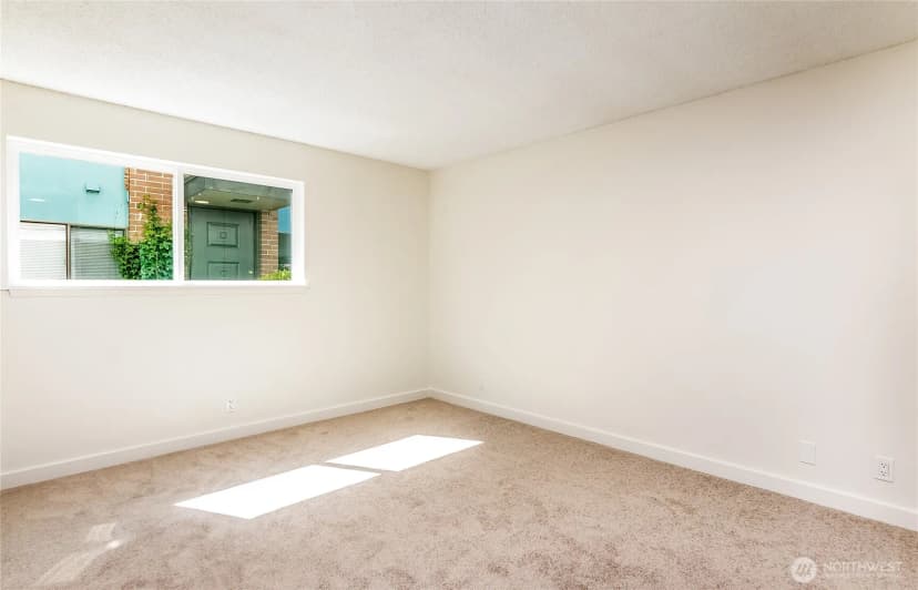 Property photo for 3424 25th Avenue W #201, Seattle photo 20