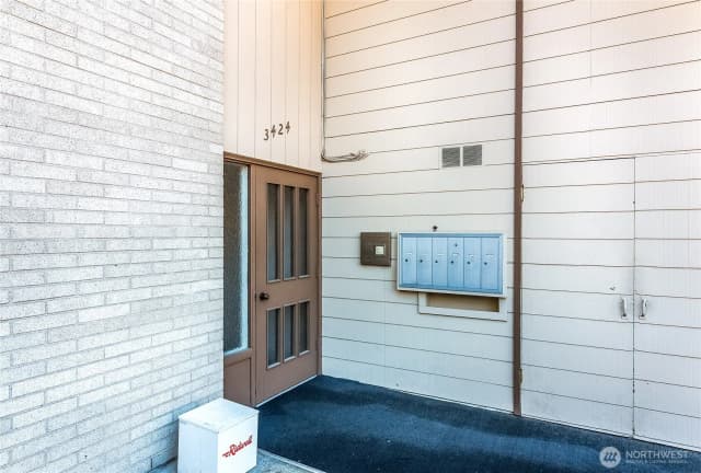Property photo for 3424 25th Avenue W #201, Seattle photo 3