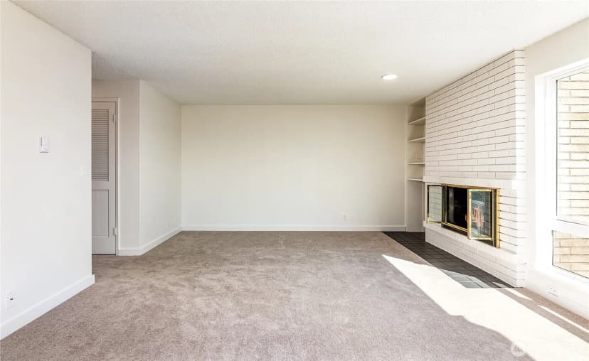 Property photo for 3424 25th Avenue W #201, Seattle photo 9