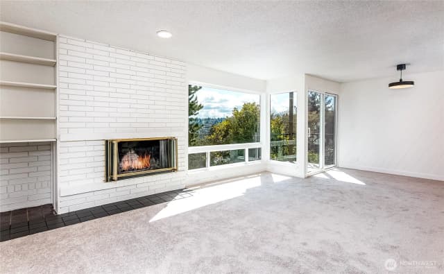 Property photo for 3424 25th Avenue W #201, Seattle photo 5