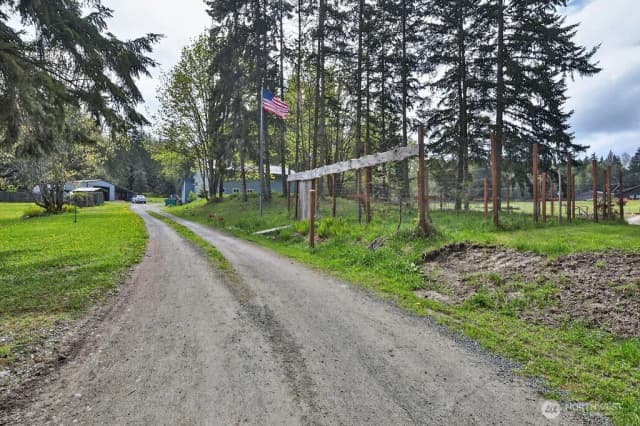 Property photo for 91 W Goforth Road, Sequim photo 5