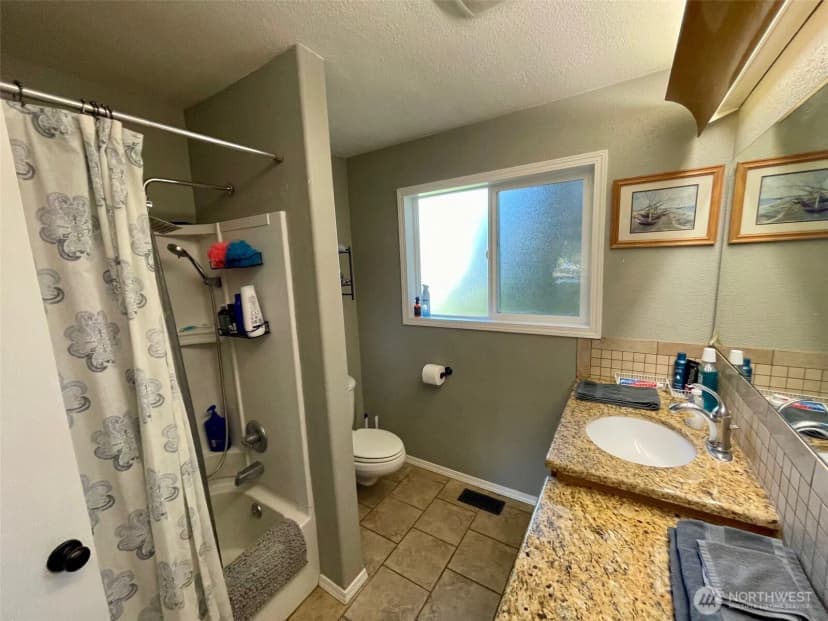 Property photo for 840 Braeburn Place Nw, Soap Lake photo 26
