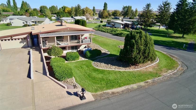 Property photo for 840 Braeburn Place Nw, Soap Lake photo 6