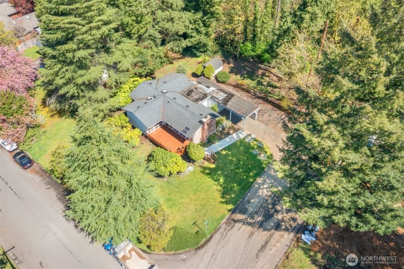 Property photo for 12604 109th Pl, Kirkland photo 6
