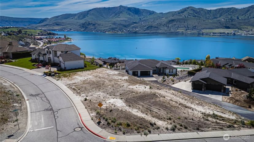 Property photo for 100 Waterview Drive, Chelan photo 7