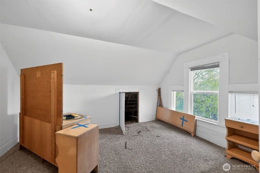 Property photo for 2514 Kulshan Street, Bellingham photo 17