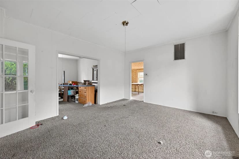 Property photo for 2514 Kulshan Street, Bellingham photo 8