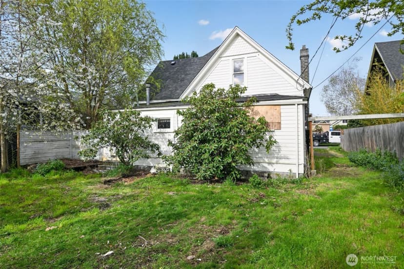 Property photo for 2514 Kulshan Street, Bellingham photo 23