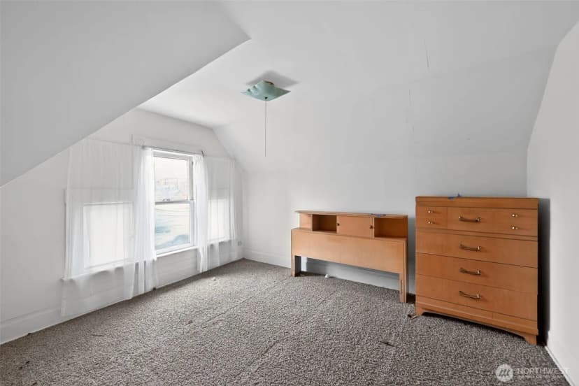 Property photo for 2514 Kulshan Street, Bellingham photo 12