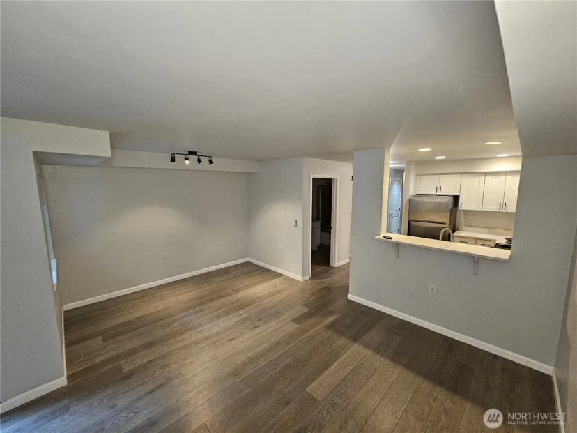 Property photo for 2530 15th Avenue W #303, Seattle photo 7