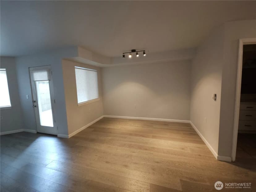 Property photo for 2530 15th Avenue W #303, Seattle photo 8