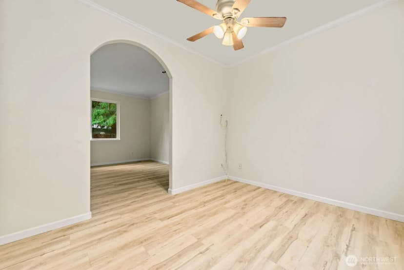 Property photo for 19830 10th Place S, Des Moines photo 11
