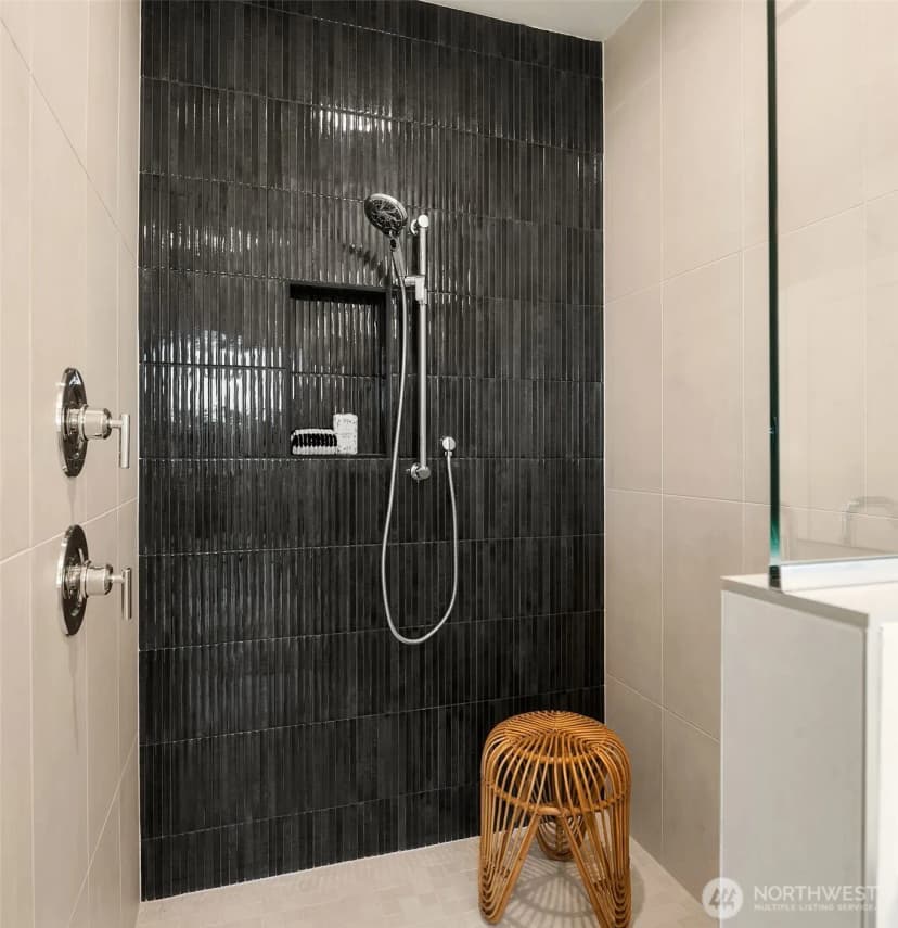 Property photo for 942 Nw 54th Street, Seattle photo 22