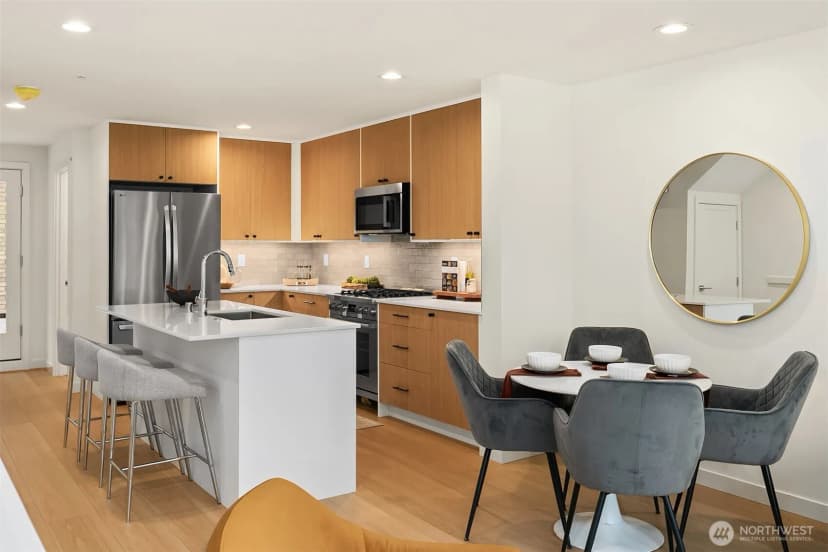 Property photo for 942 Nw 54th Street, Seattle photo 12