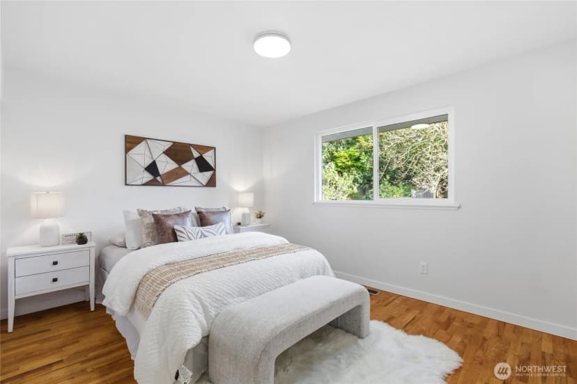 Property photo for 1204 E Laurel Street, Kent photo 19