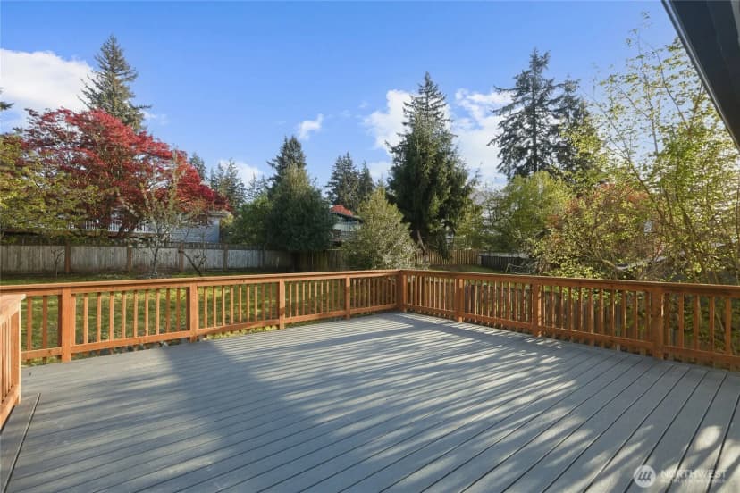 Property photo for 1204 E Laurel Street, Kent photo 26
