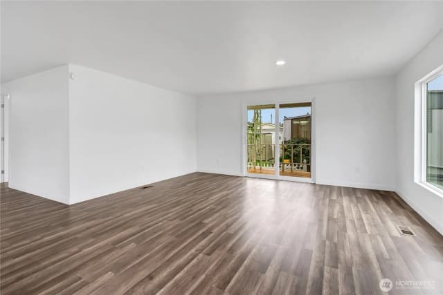 Property photo for 10521 60th Street Ct E #163, Puyallup photo 5