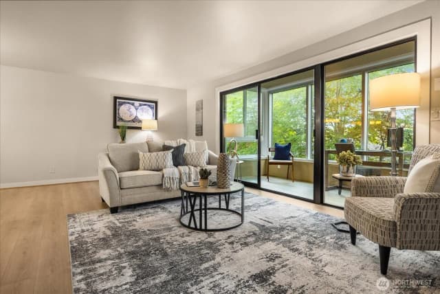 Property photo for 5101 Ne 55th Street #103, Seattle