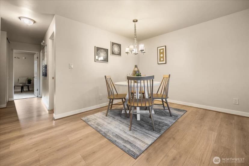 Property photo for 5101 Ne 55th Street #103, Seattle photo 15