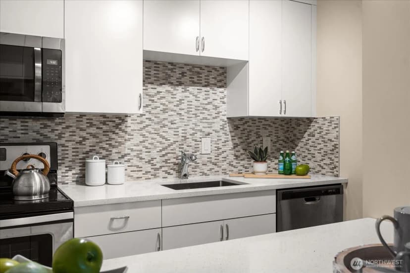 Property photo for 5101 Ne 55th Street #103, Seattle photo 20
