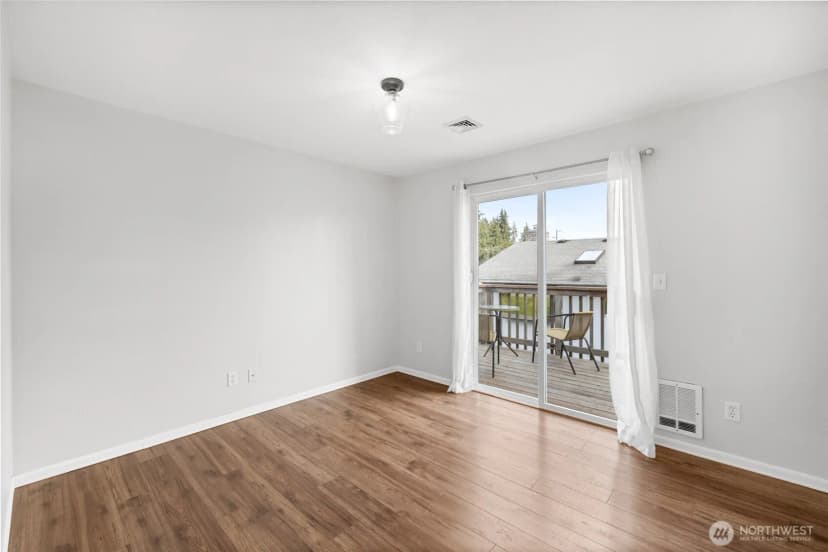 Property photo for 1507 S B Street, Port Angeles photo 32