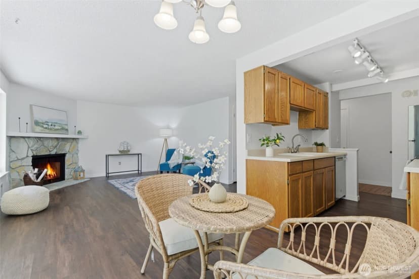 Property photo for 26425 Pennsylvania Avenue Ne #4, Kingston photo 4
