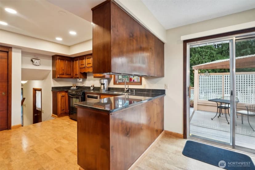 Property photo for 2032 W Dove Avenue, La Center photo 10