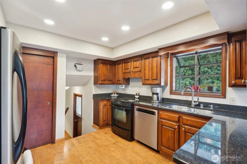Property photo for 2032 W Dove Avenue, La Center photo 13