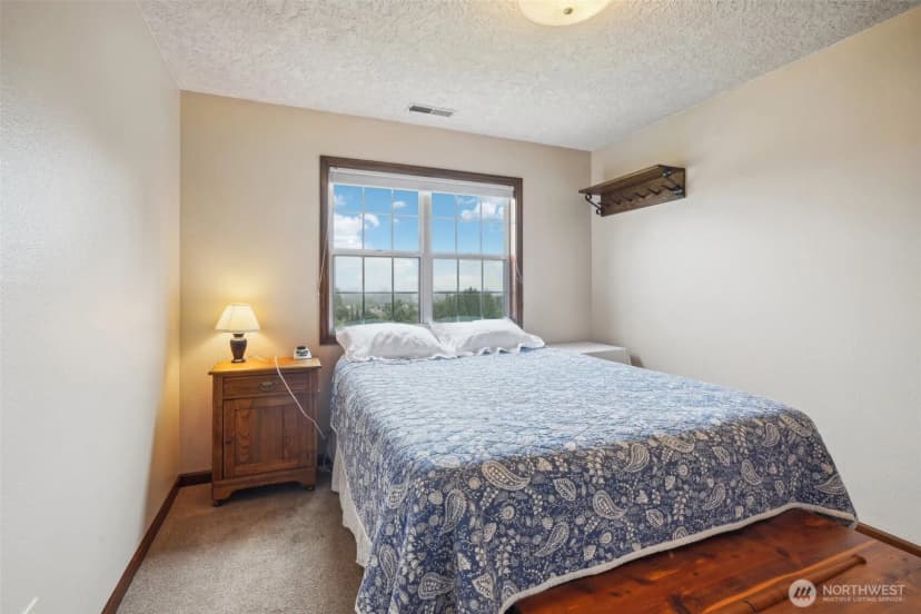 Property photo for 2032 W Dove Avenue, La Center photo 22