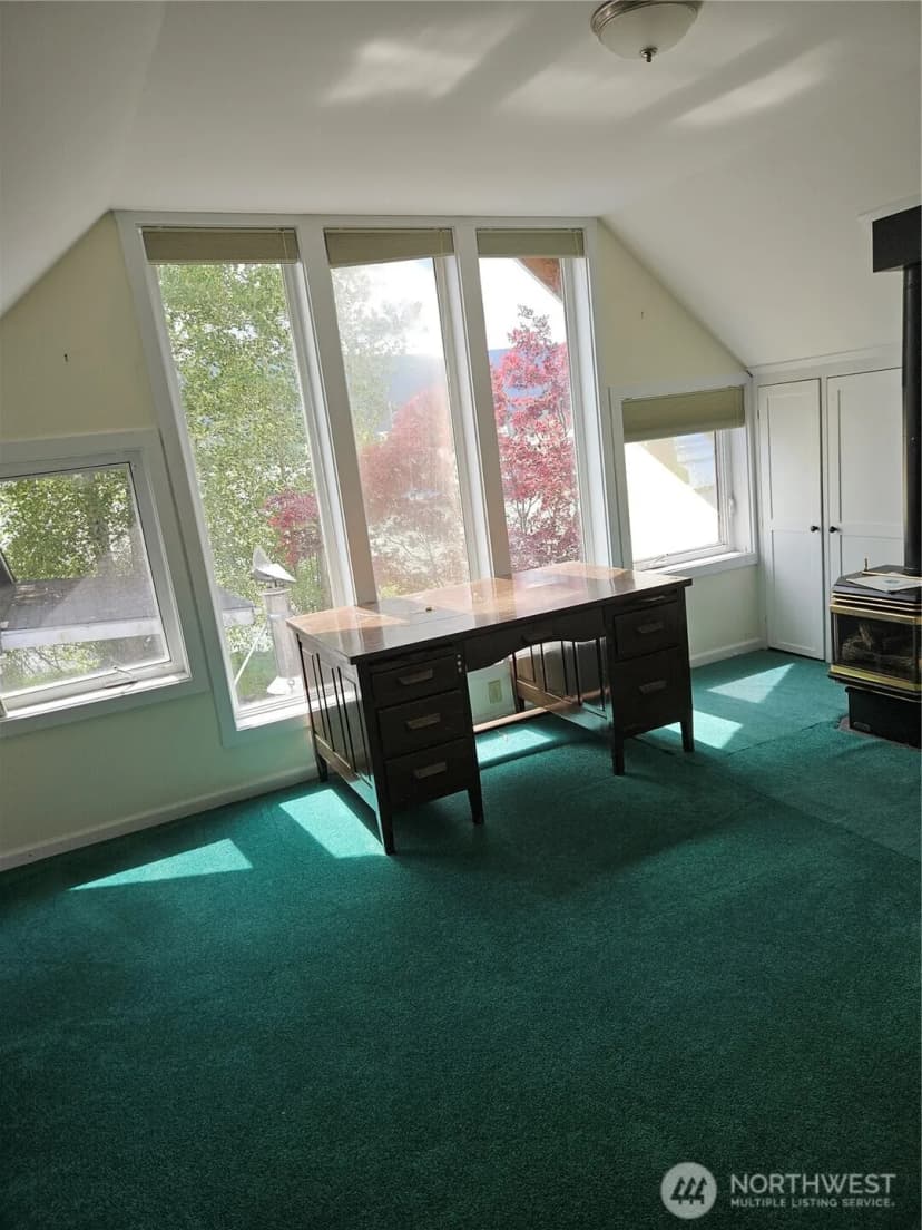Property photo for 20 E Sunny Sands Road, Cathlamet photo 11