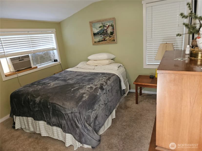 Property photo for 20 E Sunny Sands Road, Cathlamet photo 5