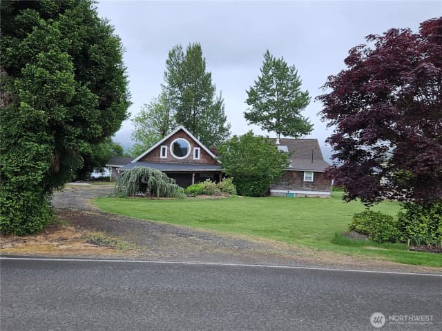 Property photo for 20 E Sunny Sands Road, Cathlamet