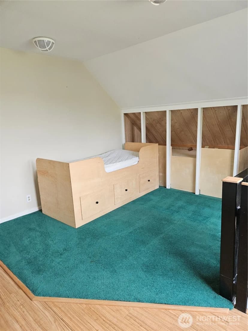 Property photo for 20 E Sunny Sands Road, Cathlamet photo 10