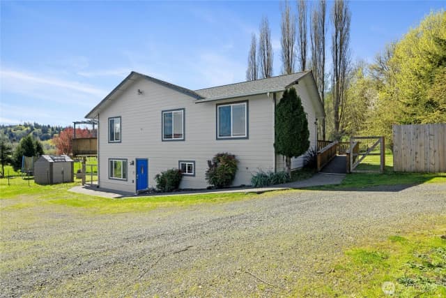 Property photo for 591 W Shelton Valley Road, Shelton photo 4
