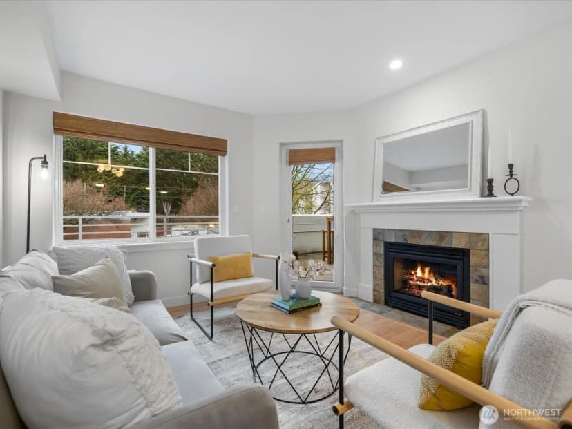 Property photo for 1545 Nw 57th Street #202, Seattle