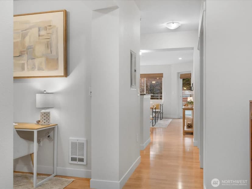 Property photo for 1545 Nw 57th Street #202, Seattle photo 2