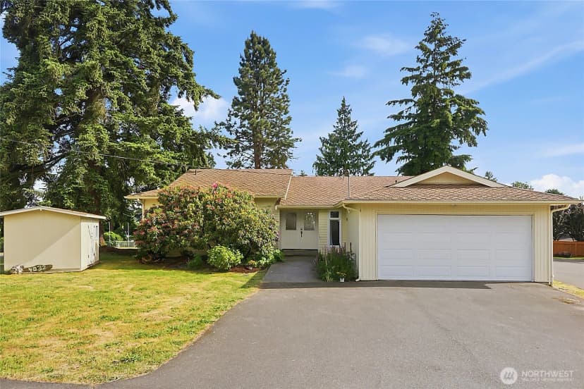 Property photo for 4032 Meridian Avenue N, Marysville