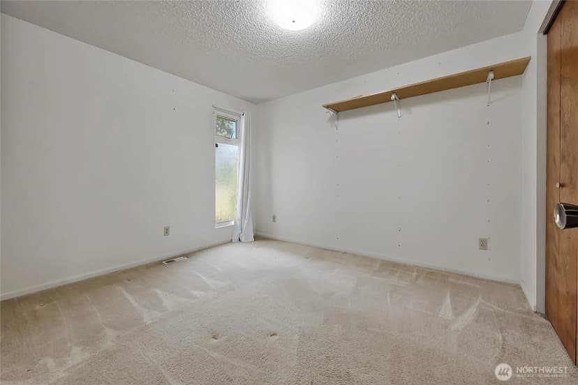 Property photo for 4032 Meridian Avenue N, Marysville photo 23